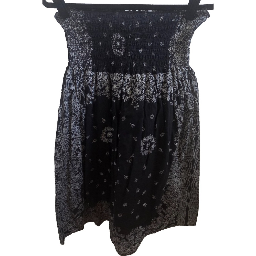 Ocean Breeze Paisley Skirt Womens L Black White Excellent Smocked Boho Cotton